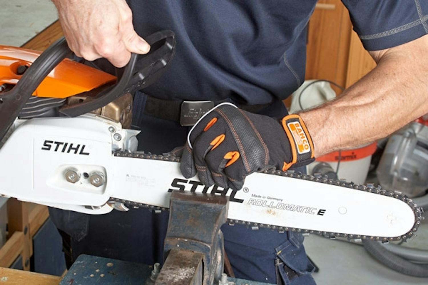 Slipa motorsågskedja Slipa motorsågskedja